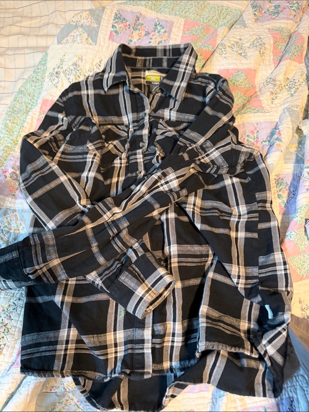 UNIONBAY Black and Gray Plaid Button-Down Shirt
